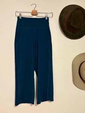 lululemon athletica deep blue High-Rise Wide-Leg Crop Pants